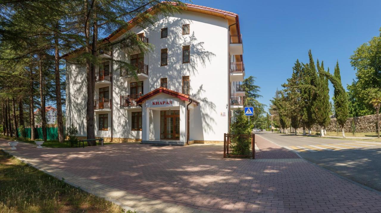 皮聪达 Киараз Старт酒店 外观 照片